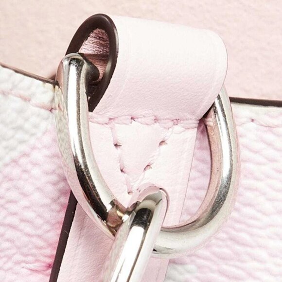 Louis Vuitton Pastel Monogram Giant Canvas Escale NeoNoe Bag - Picture 7 of 12